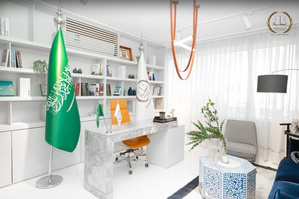 شركة أطيار للمحاماة والاستشارات القانونية - مكتب محامي